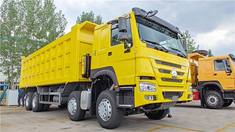 Tipping Truck for Sand, Granite and Site Waste
